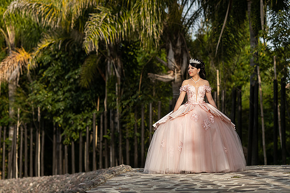 XV_EMILY_SESIÓN-4