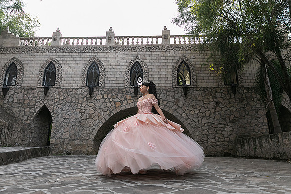 XV_EMILY_SESIÓN-6
